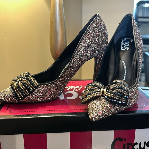 Ready to Celebrate! - Picture 3 of 9